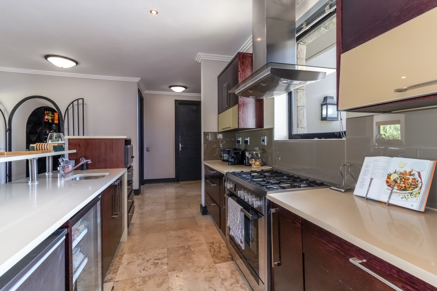 4 Bedroom Property for Sale in Pearl Valley at Val de Vie Western Cape